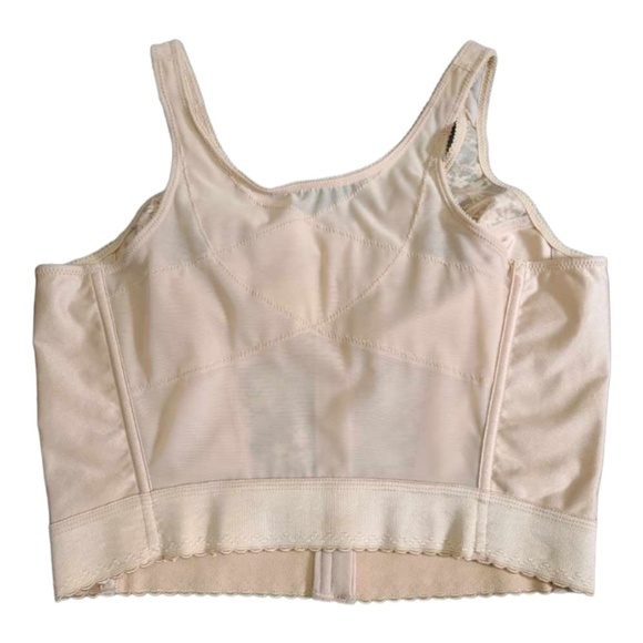 𝅺EXQUISITE Nude Full Front Coverage Posture Bra Size 42B - Picture 2 of 2